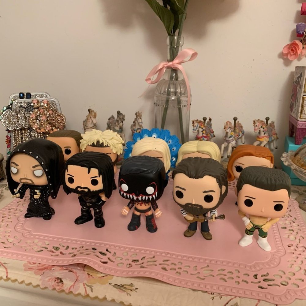 UNBOXED WWE AEW Wrestling Funko POP! Collection (QTY 10, Includes Chase Figure!)